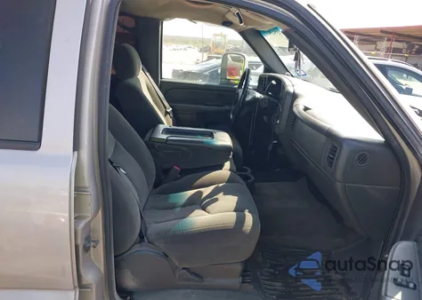 2005 Chevrolet Silverado 2500Hd Ls from USA, damaged, VIN 1GCHC232X5F869342